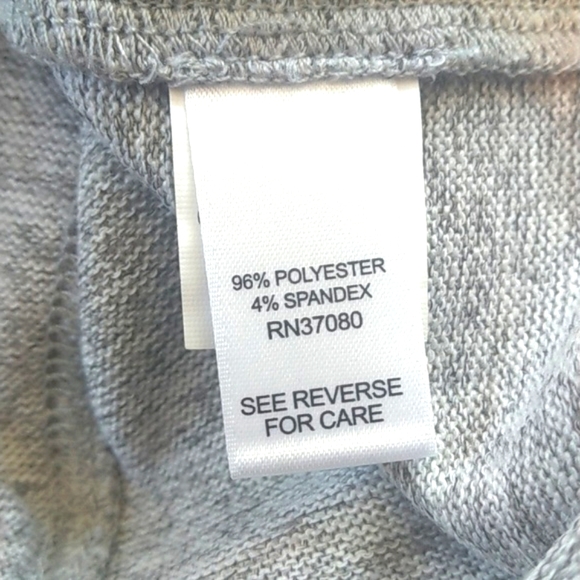 Cato EST. 1946 size M gray tunic top with street car scene. - Picture 11 of 13